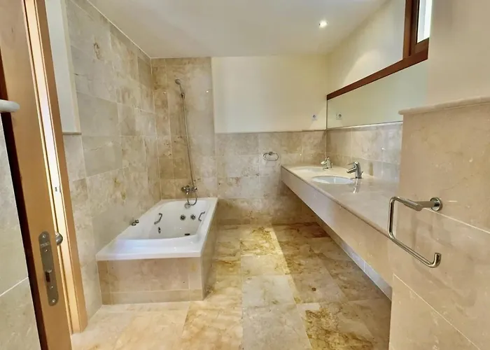 בית נופש Hills