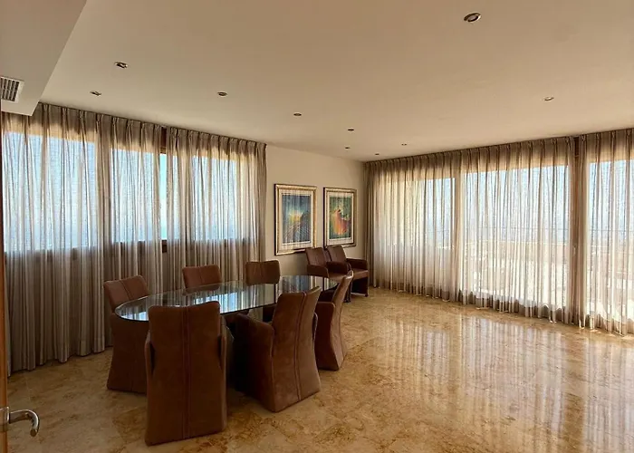 בית נופש Hills